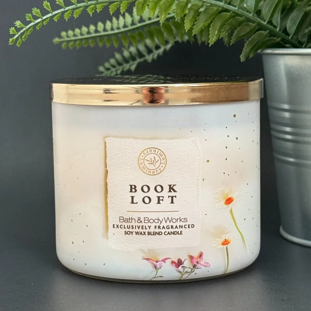 BBW Book Loft Bath & Body Works 3 Wick Candle